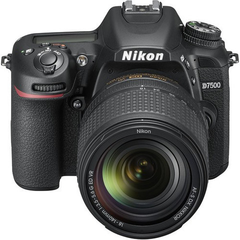 NIKON D7200 DSLR Camera AF-S 18 - 200 mm VRII Kit Lens Price in