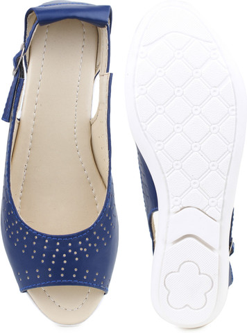 ZXX Girls Sports Sandals Price in India - Buy ZXX Girls Sports