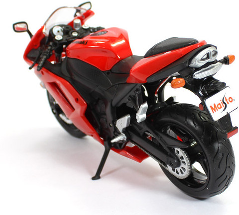 maaaaaki Take home this 2017 Maruti Suzuki Ertiga Zxi Plus Petrol