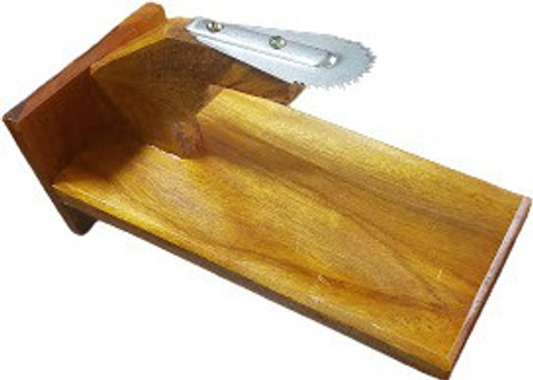 Sariq mushuk bilan Afrika pornosi tutildi