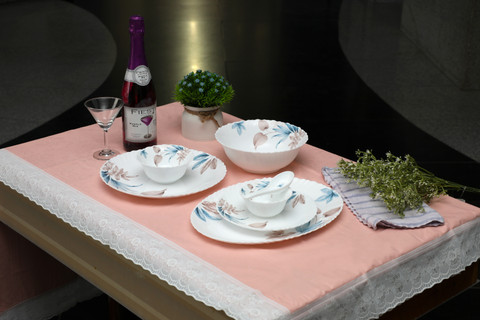 Sanjeev Kapoor Pack of 33 Opalware 33 Pc White Feston Shape Dinner