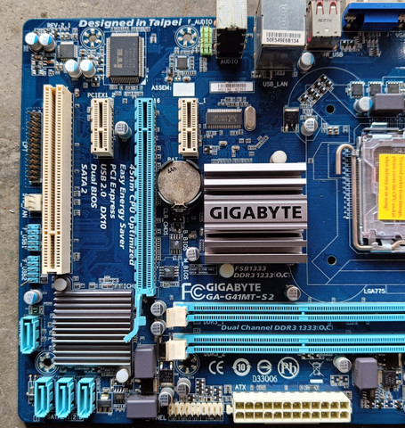 Gigabyte GA-G41MT-S2マザーボードIntel G41 LGA 775　Micro ATX Dtech Gigabyte GA-G41MT-S2 LGA 775Socket Mini-ATX Intel G41 + ICH7