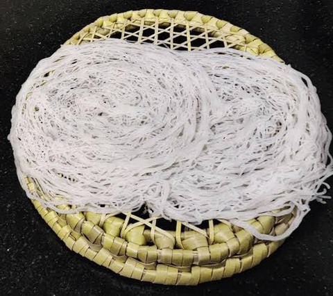 String Hopper Color Plate Retail Charms Natural Palm Leaf Idiyappam Maker Plates / String Hopper ...