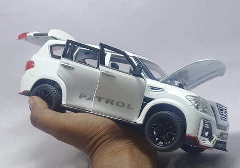 MQV NISSAN PATROL MODEL METAL CAR TOY - NISSAN PATROL MODEL METAL
