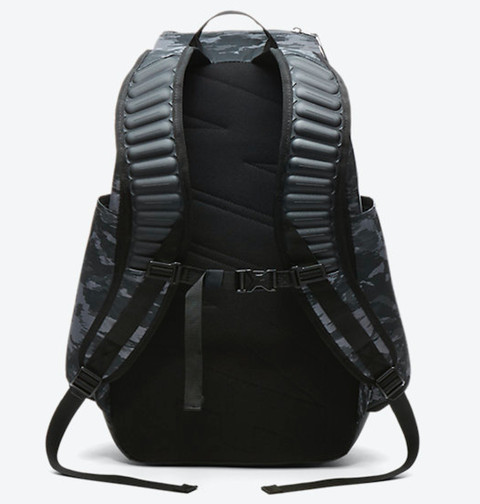 black nike elite max air backpack Hoops Team 2.0 onesize M US Multi: Buy Online at Best Price in UAE Wet/dry compartment separates your clean and dirty gear Nike | Bags | Nike