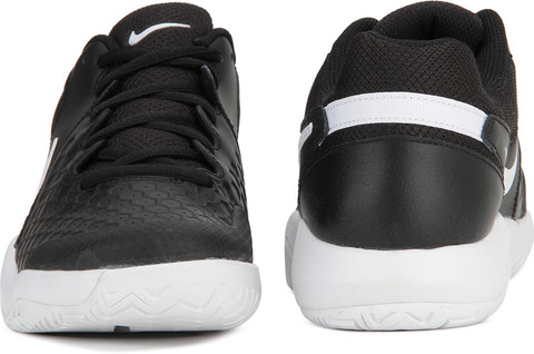 nike air zoom resistance black