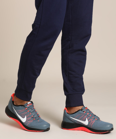 nike men's revolve 2 running shoes