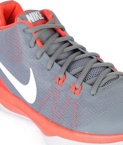 nike air versatile 1