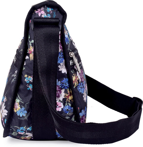 【レア】LeSportsac OVER NIGHTER Swarovski Buy Products Online at Best Price in India - All Categories
