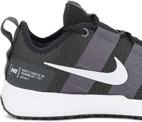 nike men's varsity compete tr 2 training shoe
