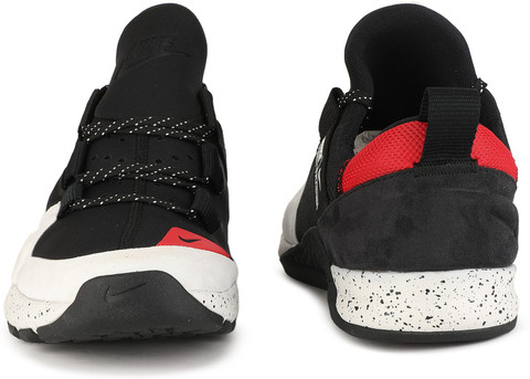 nike tech trainer sneaker