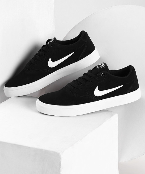 nike sb charge suede black and white