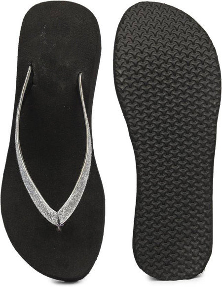 Stepupp Women STEPUPP WOMEN BLACK SILVER SLIPPER Flip Flops - Buy