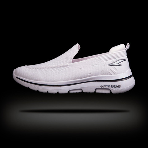 nike white shoes without laces