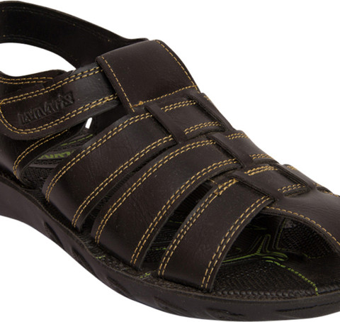 lunars chappal price list