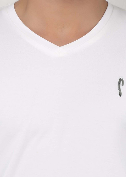 Stride Solid Men V Neck White T-Shirt - Buy White Stride Solid Men