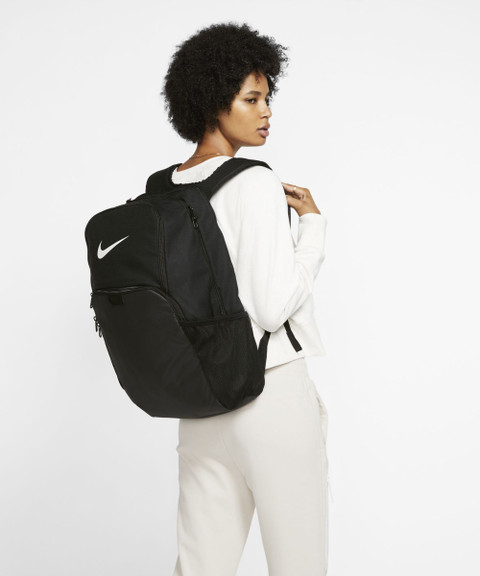 biggest nike backpack