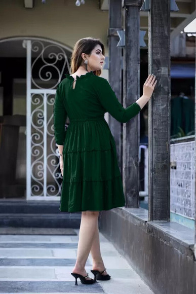 slim fit dress slacks In Your Sights Emerald Green Textured Midi Dress – Shop the Mint main image 0