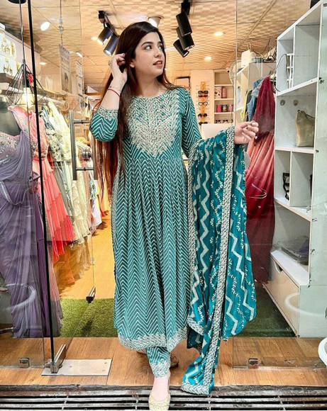 knee length dresses for ladies Women's Sequins Party Wear Gown Dupatta Dress – mahezon