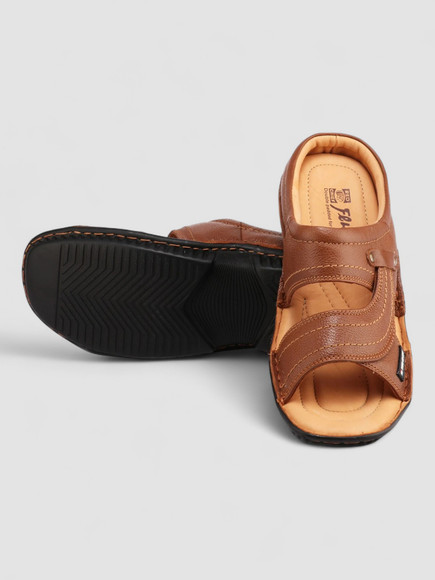 NSC キン肉マン RED CHIEF Men Casual - Buy RED CHIEF Men Casual Online at Best