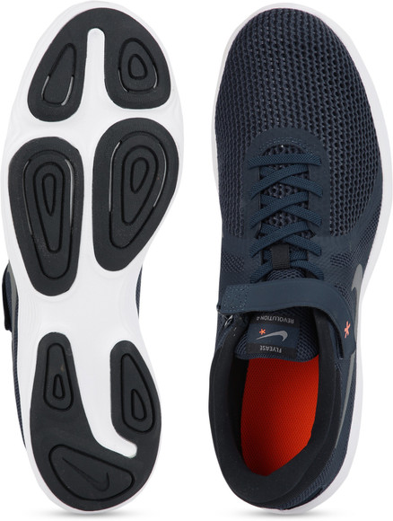 nike revolution 4 flyease mens