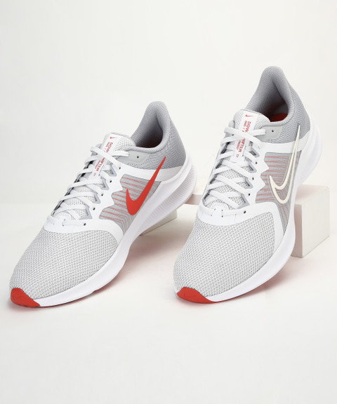 downshifter 11 running shoe