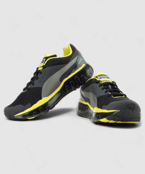 PUMA Faas 800 Running Shoes For Men - Buy Dark Shadow, Aged Silver,  Buttercup, Black Color PUMA Faas 800 Running Shoes For Men Online at Best  Price - Shop Online for Footwears
