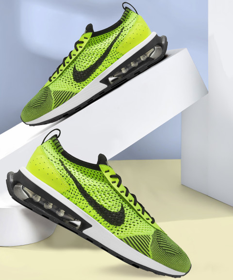 nike flyknit racer price in india