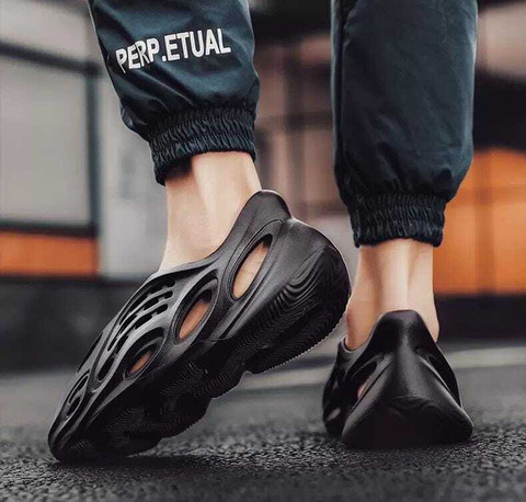 アディダス　YEEZY FOAM Runnerアディダス YZY 26.5 Z Blue YZY FOAM RUNNER HIGH PREMIUM QUALITY Casuals For Men - Buy