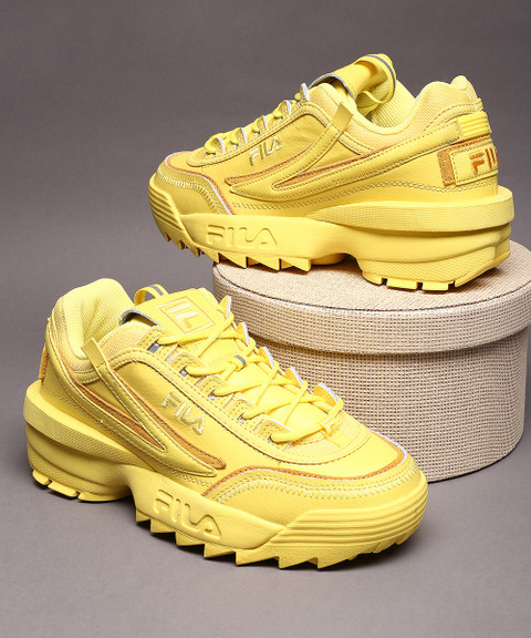 fila running shoes men