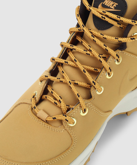 nike manoa leather martes