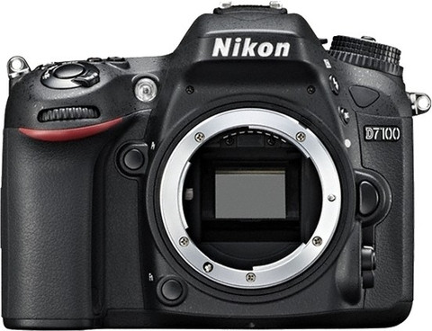 NIKON D7100 DSLR Camera Body with Single Lens: AF-S 18-105 mm VR