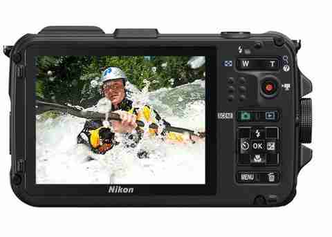 【オールドコンデジ】 Nikon COOLPIX AW100 Nikon COOLPIX AW100 Waterproof Digital Camera with GPS