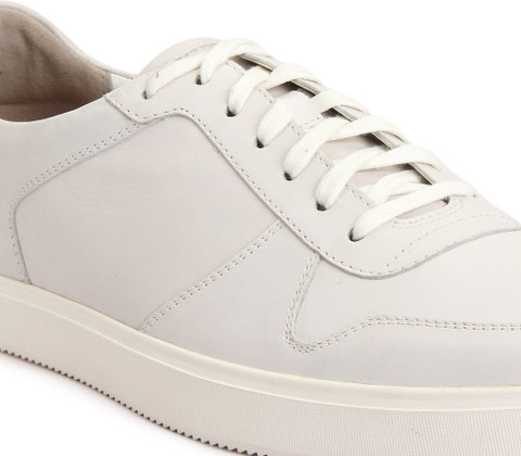 White Shoes Clarks White Plimsolls CLARKS CALDERON SPEED WHITE