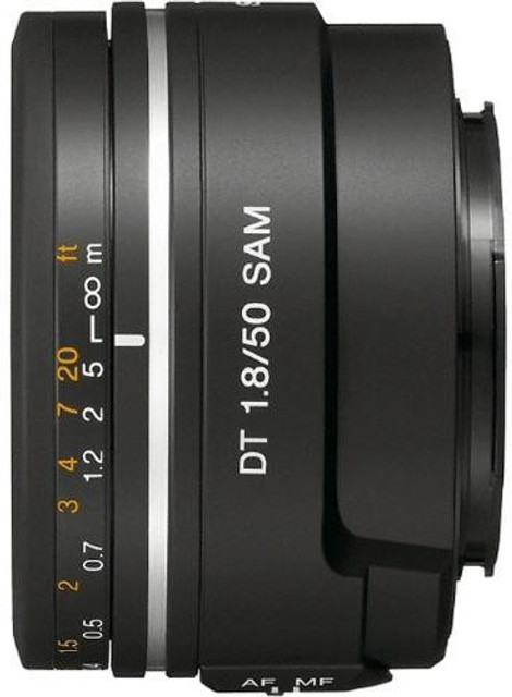 SONY DT 50mm F1.8 SAM 単焦点レンズ ASCII.jp：αと購入したい単焦点レンズ「DT 50mm F1.8 SAM SAL50F18」 (1/2)