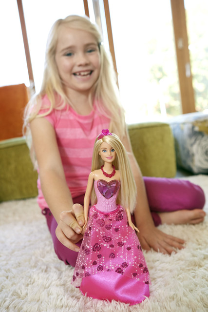 strapless open back dress Pre-order) Barbie princess and the pauper Anneliese & Erika 2004 –  collectible dolls shop
