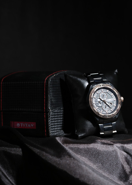 Titan NK90008KM02 Regalia Analog Watch - For Men - Buy Titan