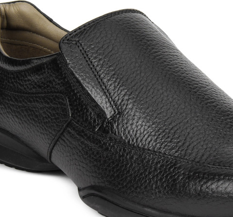 HUSH PUPPIES By NEW BOUNCE SLIP O Formal Shoes For Men Buy Black