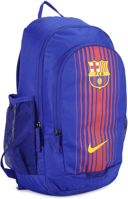 fcb backpack nike FC Barcelona Stadium Rockville & Sterling Soccer Supplies Gear up for soccers biggest stage with a Nike backpack that pulls through rain or shineand holds your ball in the front pocket.Key FeaturesZippered main compartment is spacious enough for essentials and features an inner sleeve that can hold up to a 15 laptop Soccer Bag Fcb Nike Backpack