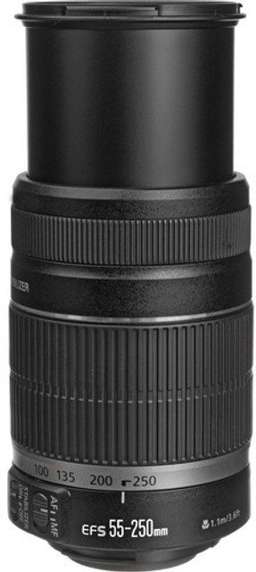 Canon EF-S 55-250mm 4-5.6 IS II フード付 Canon EF-S 55 - 250 mm f/4-5.6 IS II Telephoto Zoom Lens