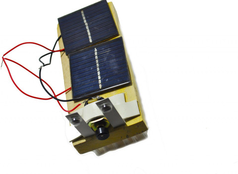 ProjectsforSchool Solar powered bristle bot Science Projects