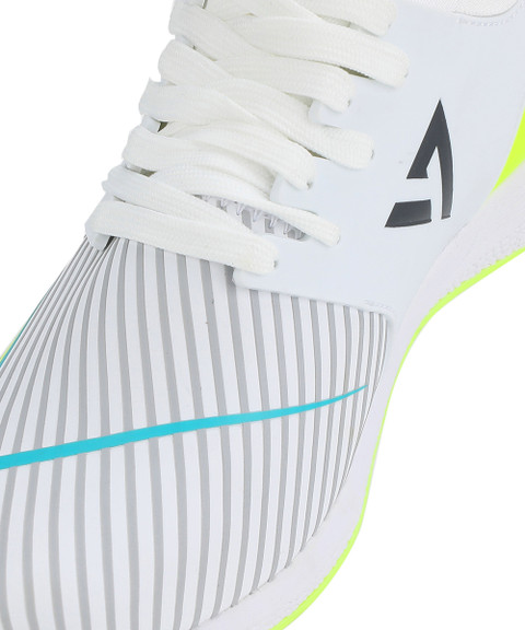 kn K&N Engineering KNN33-5087 | K&N 2018 Nissan Kicks L4-1.6L F/I