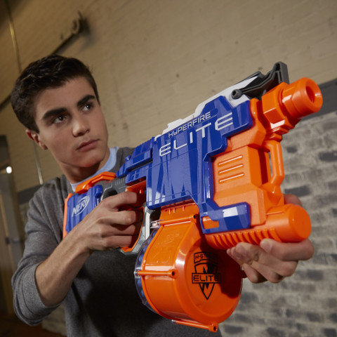 Nerf HyperFire Motorized Elite Blaster,25-Dart Drum Guns & Darts