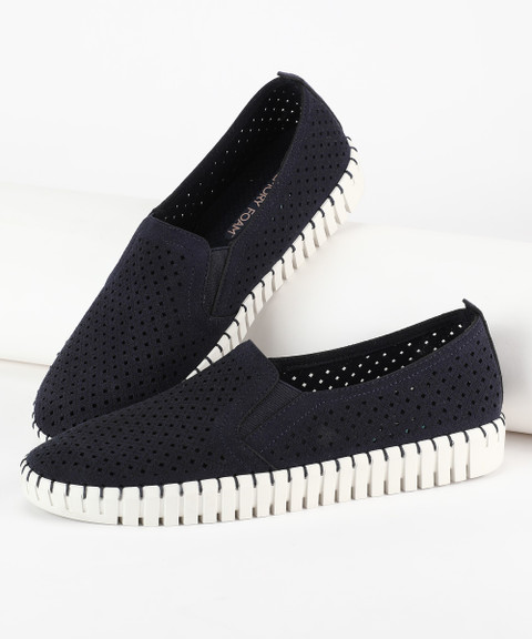 Skechers SEPULVEDA BLVD A LA MODE Slip On Sneakers For Women