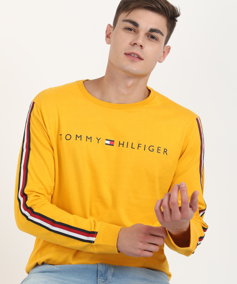 TOMMY HILFIGER Solid Men Round Neck Yellow T-Shirt