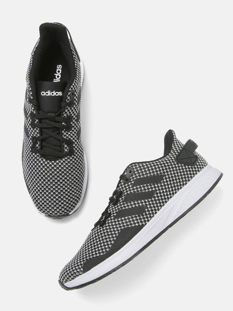 ADIDAS Men Black White SYAN Woven Design Running Shoes Running Shoes For  Men - Buy ADIDAS Men Black White SYAN Woven Design Running Shoes Running  Shoes For Men Online at Best Price -