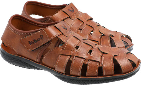 WALKAROO Men Sandals