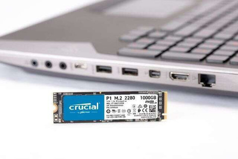 Crucial P2 1 TB Laptop, Desktop Black PCIe NVMe Internal