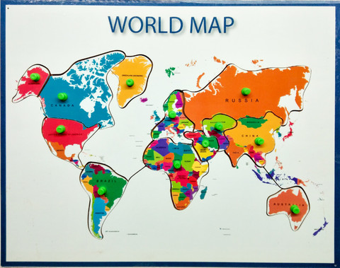 Khilonewale Wooden World Map Puzzles and identifier Board with 12