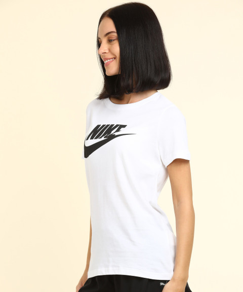 white womens nike t shirt